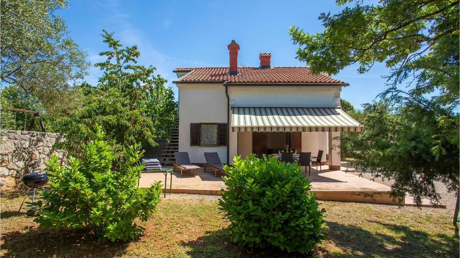 別荘 Stunning Home In Muraj With Kitchen Kornić